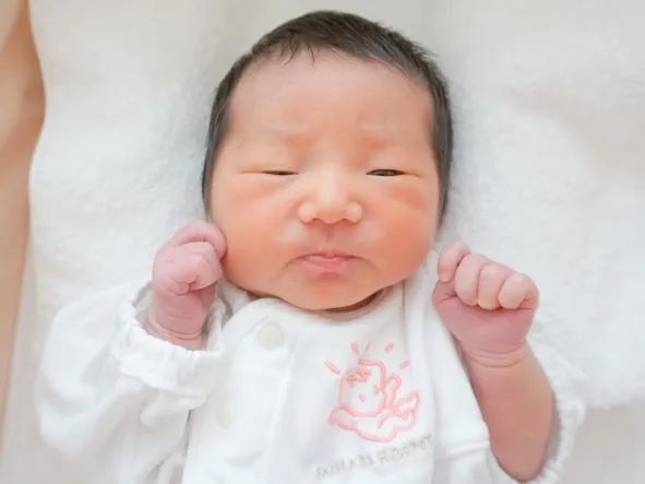 赤ちゃん