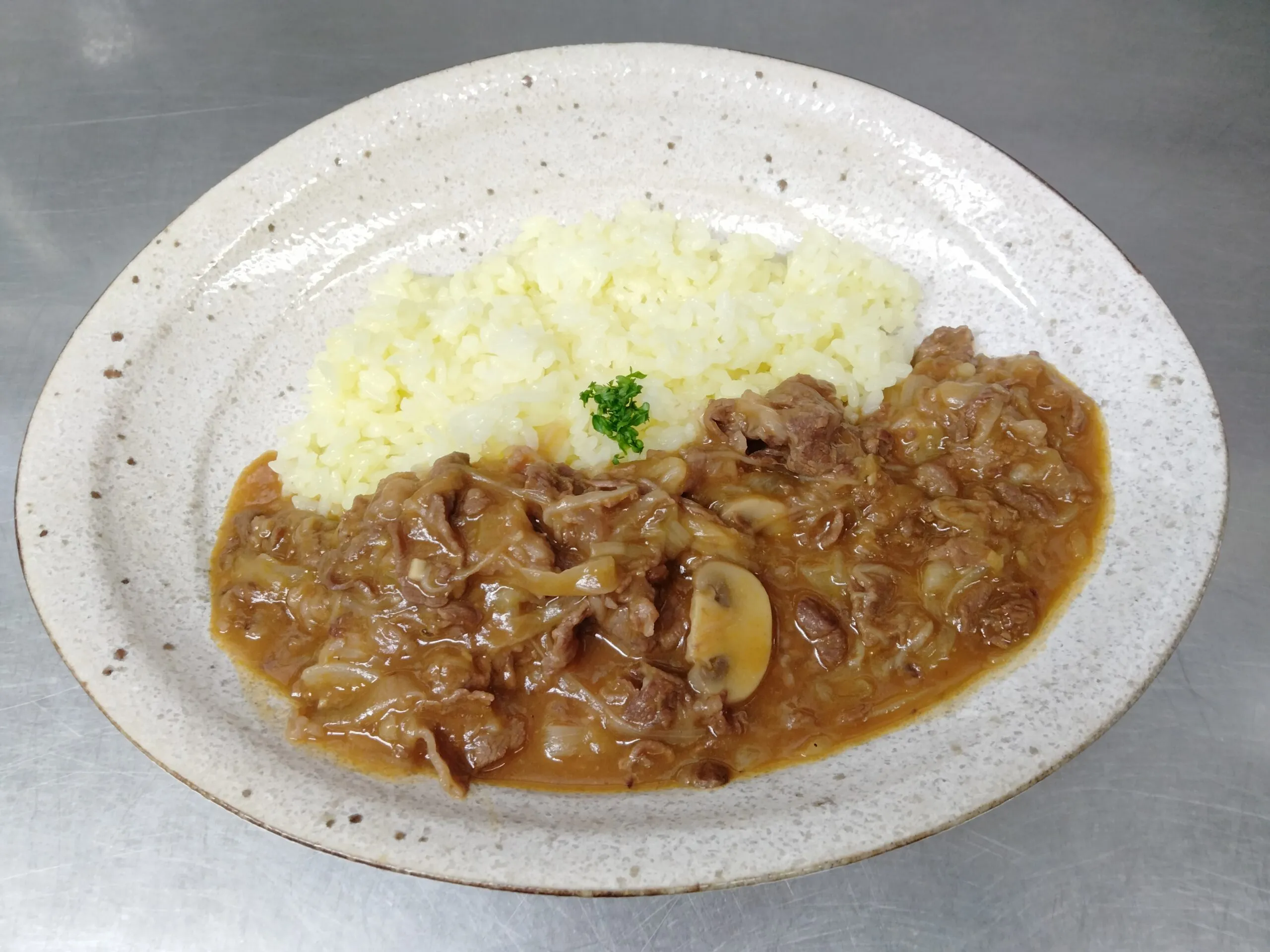 ビーフストロガノフ